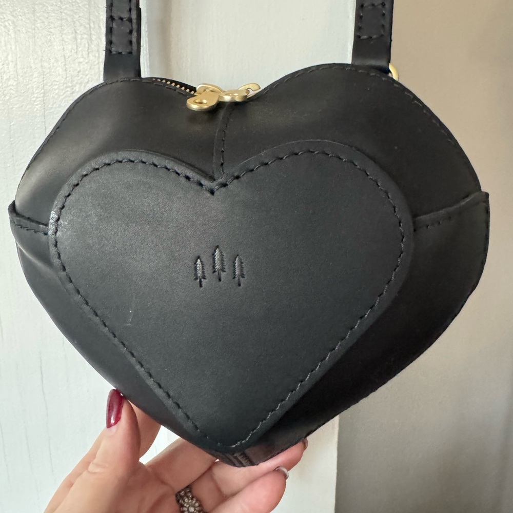 Portland Leather Goods Valentina Heart Purse